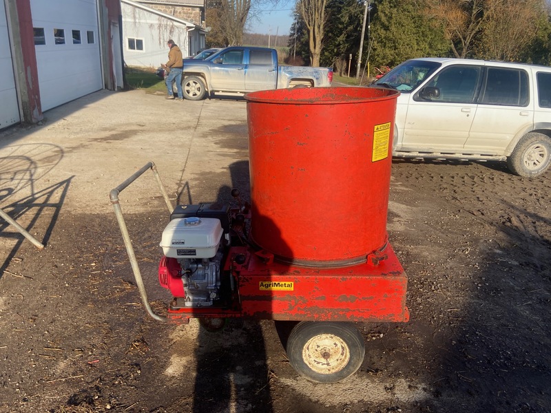 Hay/Forage/Livestock  Agrimetal Bale Chopper Photo